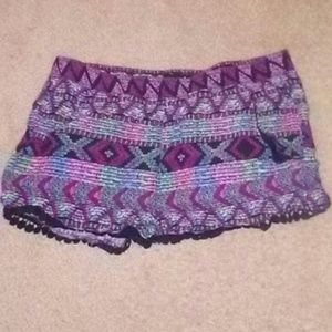 Flowy stretchy shorts